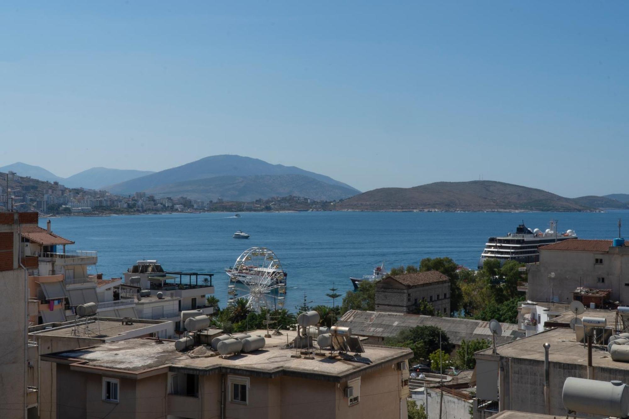 Center Sea View Apartment Sarande Luaran gambar